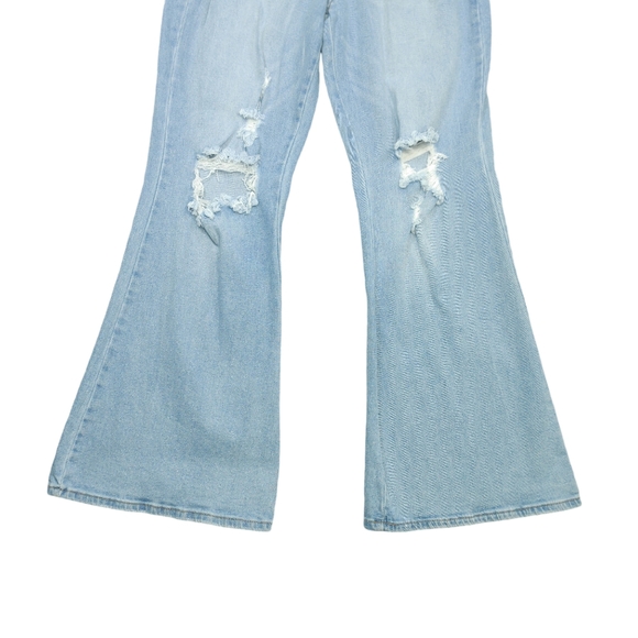 Rue 21 Flare Blue Denim Jeans Size 11 NWT - Picture 4 of 9